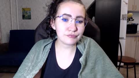 Snapshot of ankey_rayah chatting on 09/29/25, 10:47 Nameless online show from 09/29/25, 10:47