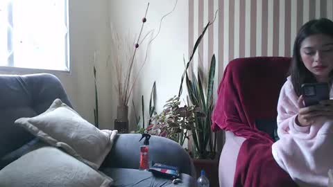 Snapshot of anmaadler chatting on 02/14/25, 05:46 Anma Adler online show from 02/14/25, 05:46