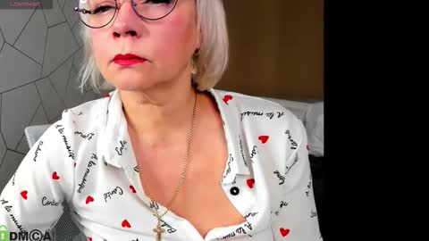 Snapshot of ann_annise chatting on 02/17/26, 01:13 ann_annise online show from 02/17/26, 01:13