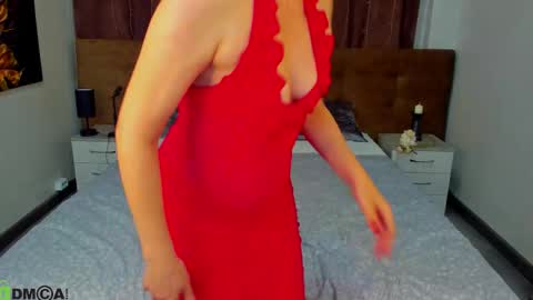 Luna Lady online show from 03/11/26, 09:59