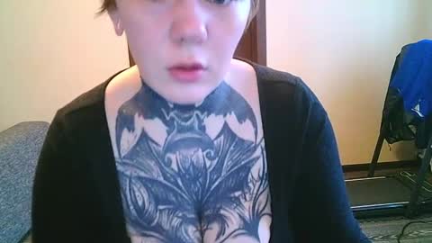 Snapshot of ann_lelala_ chatting on 02/13/25, 09:20 ann_lelala_ online show from 02/13/25, 09:20