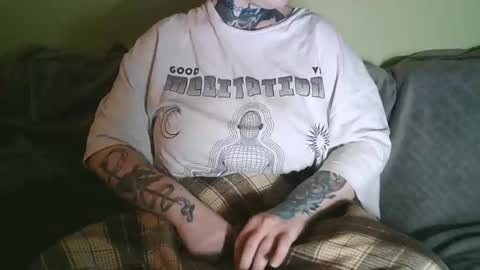 Snapshot of ann_lelala_ chatting on 02/16/25, 06:10 ann_lelala_ online show from 02/16/25, 06:10