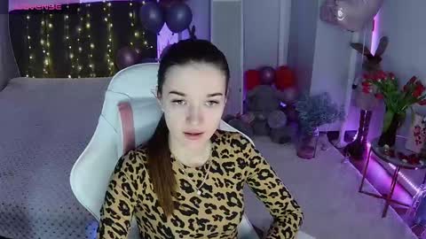 ann_woood online show from 03/10/26, 07:24