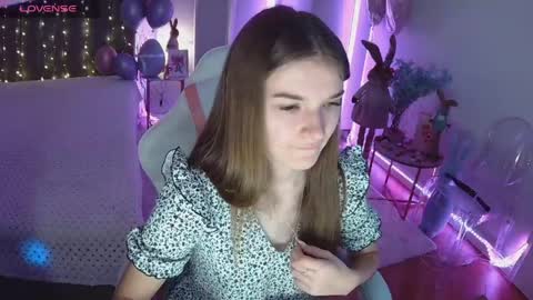ann_woood online show from 03/20/26, 07:02