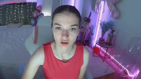 ann_woood online show from 04/08/26, 07:19