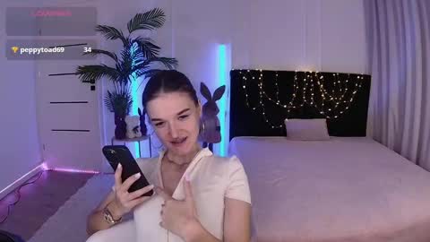 Snapshot of ann_woood chatting on 05/08/26, 03:17 ann_woood online show from 05/08/26, 03:17