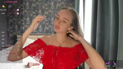 Anna online show from 06/17/26, 10:39