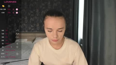 Anna online show from 06/29/26, 12:38