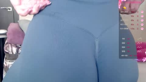 anna_asss online show from 04/15/26, 01:51