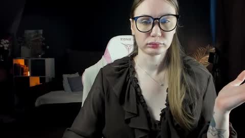Snapshot of anna_belle3 chatting on 03/31/26, 03:08 AnnaThe next stream is tomorrow online show from 03/31/26, 03:08