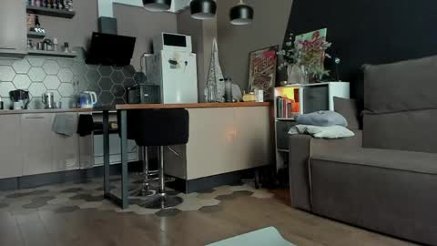 Snapshot of anna_belle3 chatting on 04/08/26, 02:55 AnnaThe next stream is tomorrow online show from 04/08/26, 02:55