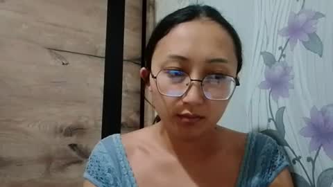 Snapshot of anna_carameldream chatting on 08/08/26, 09:28 anna_carameldream online show from 08/08/26, 09:28