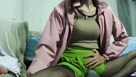 anna_ellen22 online show from 11/14/25, 10:18