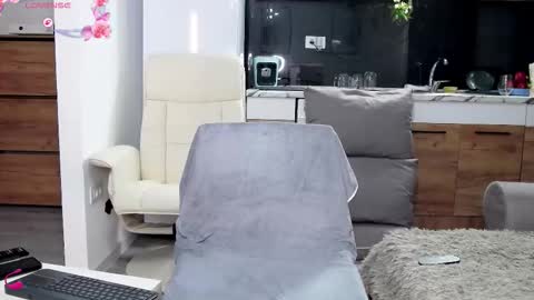 Anna online show from 03/17/26, 12:52