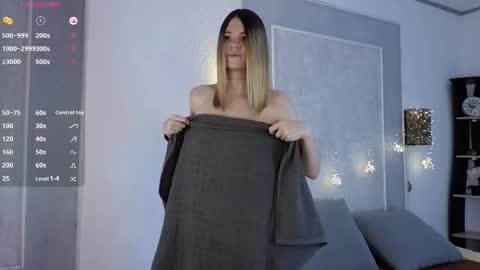 anna_goodman online show from 02/19/25, 12:22