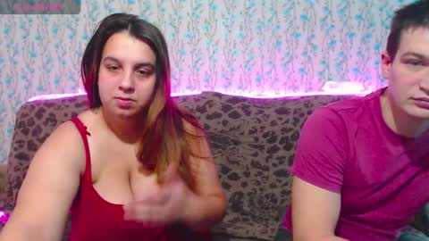 AnnaJake online show from 12/02/25, 06:08