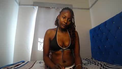 Snapshot of anna_kinky1 chatting on 10/13/25, 06:13 anna kinky1 online show from 10/13/25, 06:13