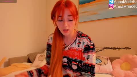 Snapshot of anna_prince chatting on 01/28/25, 10:23 Anna online show from 01/28/25, 10:23