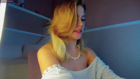 Snapshot of anna_robinson chatting on 01/31/25, 07:29 Anna online show from 01/31/25, 07:29