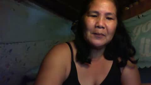 Snapshot of anna_rose30 chatting on 10/18/25, 10:05 anna_rose30 online show from 10/18/25, 10:05