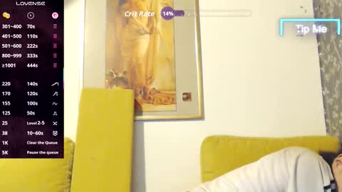 Snapshot of anna_squirt69 chatting on 10/15/25, 08:20 Anna online show from 10/15/25, 08:20
