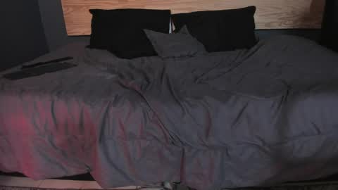 Anna online show from 02/06/25, 06:51