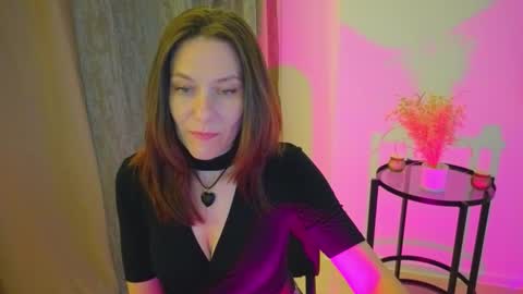 annaabels online show from 09/30/25, 07:52