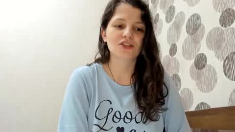 annaahcharm online show from 02/19/25, 04:33