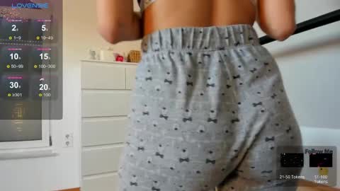     Instagram  annbcb twitter  annbcb  online show from 02/05/25, 08:54