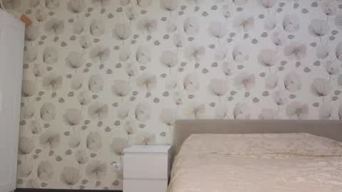 Snapshot of annabel_themoon chatting on 10/16/25, 02:01 annabel_themoon online show from 10/16/25, 02:01