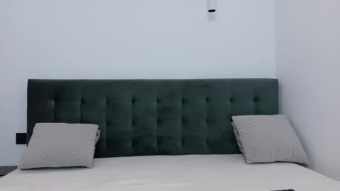 Anna online show from 02/06/26, 06:44