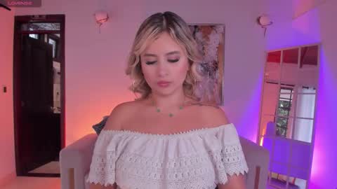 Anna Brooks  online show from 01/14/26, 07:52