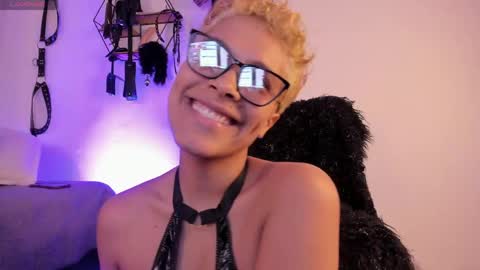 Anna online show from 04/23/26, 12:29