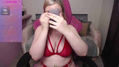 AnnaCherri online show from 01/21/25, 03:04