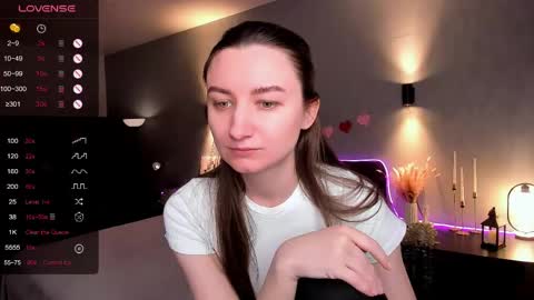 Anna online show from 04/22/26, 02:14