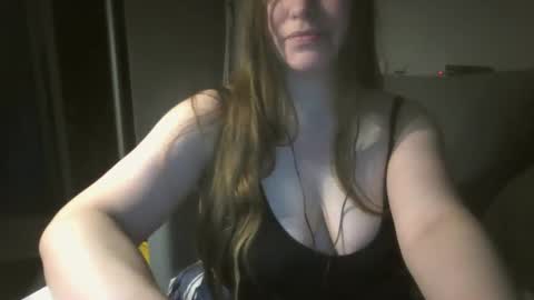 annadiamond1 online show from 03/07/25, 10:21