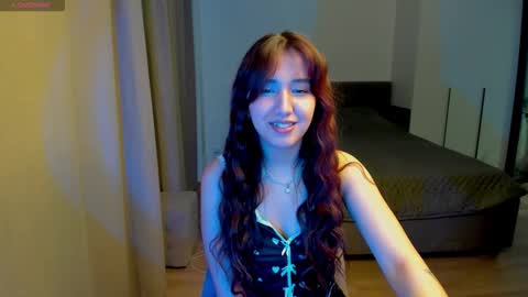 Snapshot of annaelfi chatting on 11/15/25, 08:16 Anna online show from 11/15/25, 08:16