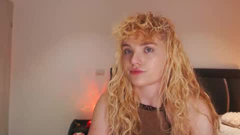 annaevv online show from 02/04/26, 03:56