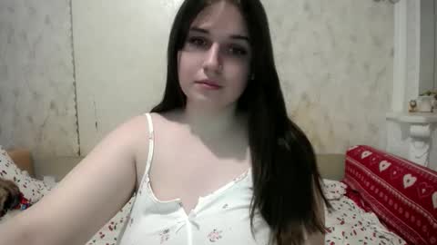 Snapshot of annagoldy3 chatting on 04/15/26, 11:39 Anna online show from 04/15/26, 11:39