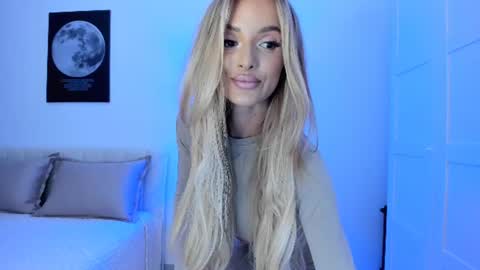 Snapshot of annaise_ chatting on 07/04/26, 07:58 annaise online show from 07/04/26, 07:58