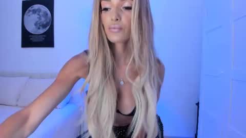 Snapshot of annaise_ chatting on 07/05/26, 08:10 annaise online show from 07/05/26, 08:10