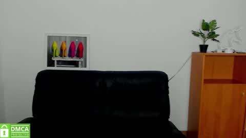 Anna online show from 09/18/25, 05:31