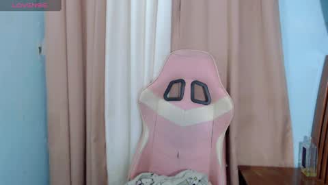 annalola_69 online show from 05/13/26, 12:02