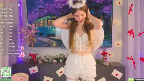 Snapshot of annamarie_foryou chatting on 04/25/26, 08:06 Holly Molly Im Polly online show from 04/25/26, 08:06