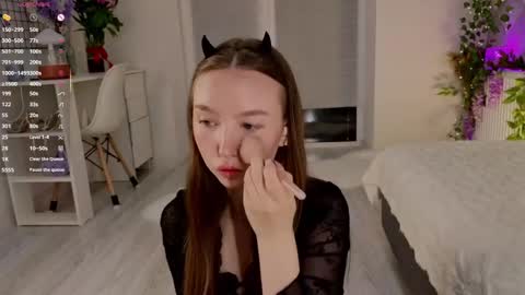 Snapshot of annamarie_foryou chatting on 06/04/26, 07:20 Holly Molly Im Polly online show from 06/04/26, 07:20