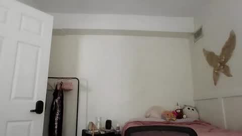 AnnaMarrie online show from 02/27/26, 03:45