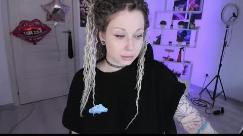 Anna online show from 09/14/25, 12:26