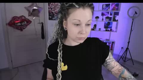 Anna online show from 10/18/25, 07:14