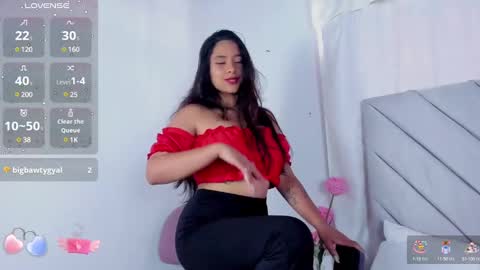 Snapshot of annaqueen_ chatting on 01/18/25, 04:53 Anna online show from 01/18/25, 04:53