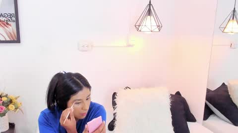 Anna Rosse online show from 04/22/26, 12:07